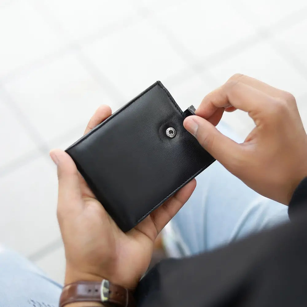 Front view of Basic Wallet Style 64 – bifold genuine leather RFID wallet with sleek design