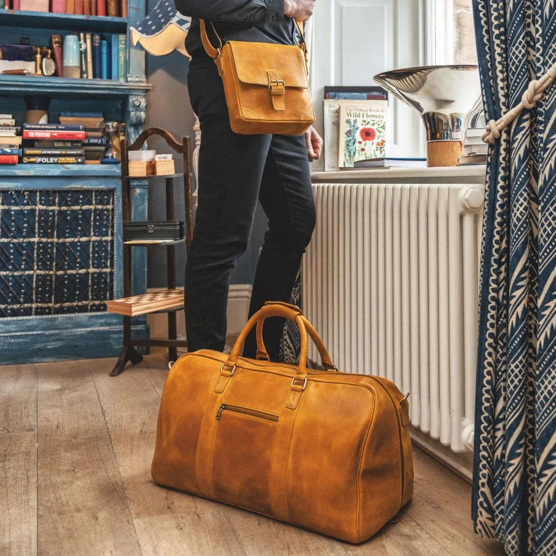 Columbia Range PRIMEHIDE – Columbia Buckle Messenger Bag 1803 Mu