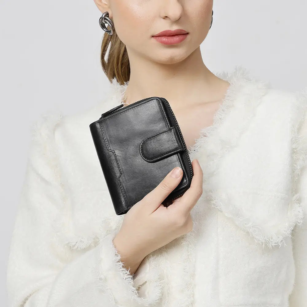 Medium Bifold Purse Black – Anya 25714 07