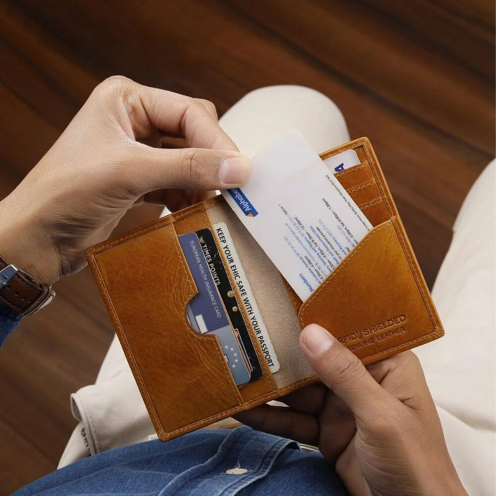 Vertical Leather-Lined Card Wallet- Mayfair 2501 TAN