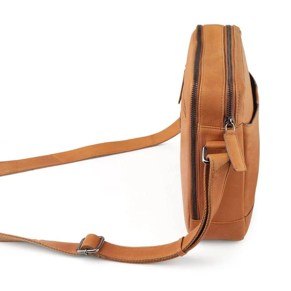Cognac Leather Messenger Bag Zip Top Hudson 5520 (6)