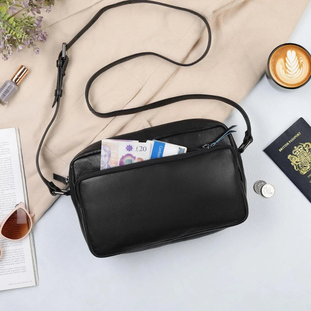 Black Leather Handbag Zip Top Hudson 5620