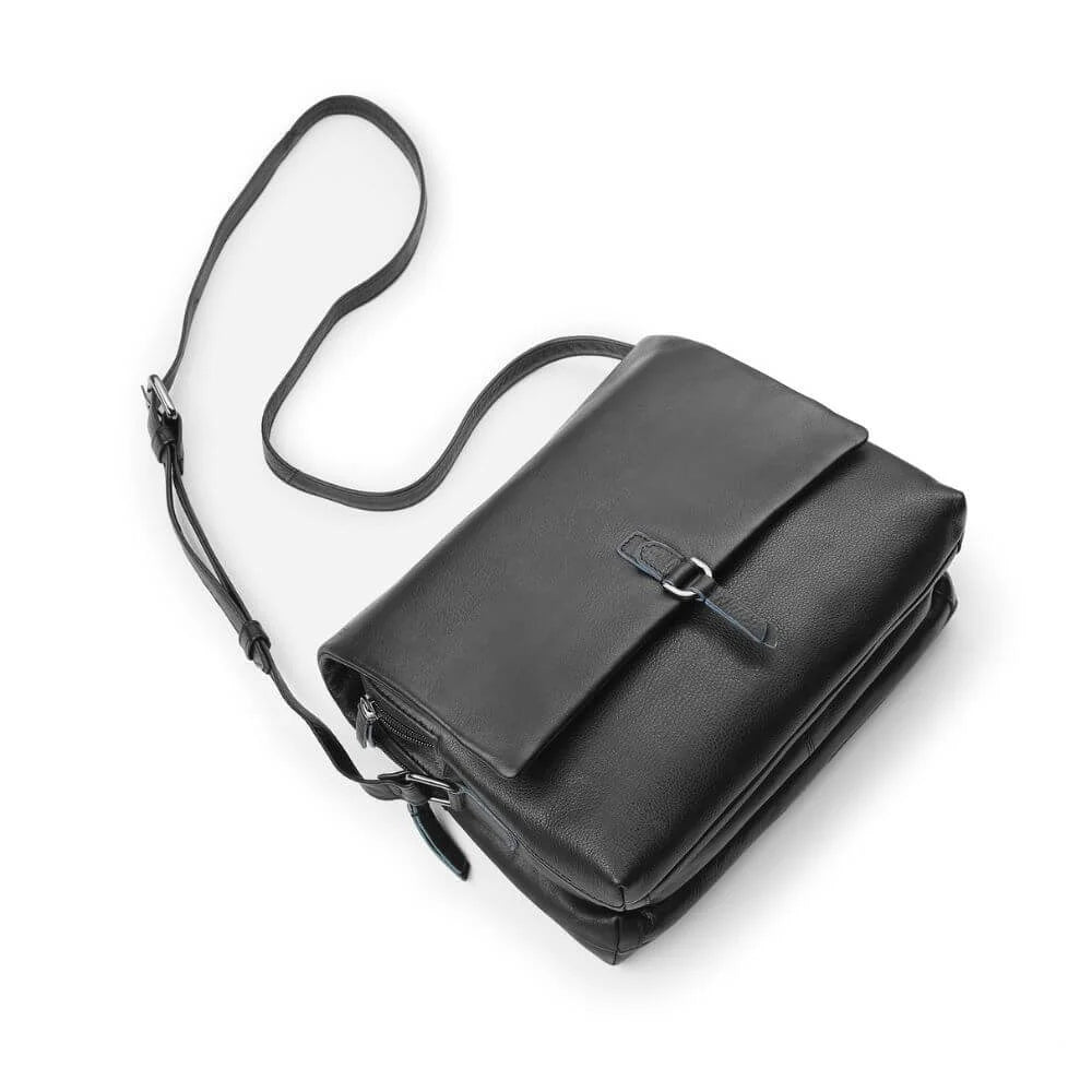 Black Leather Crossbody Bag with buckle Hudson 5650 (8)