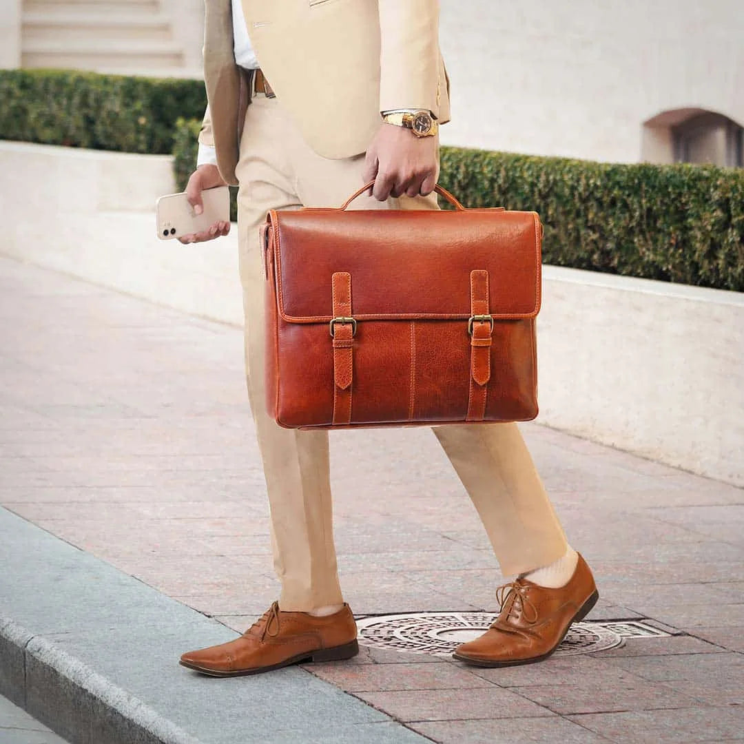 GL10 Briefcase Brown