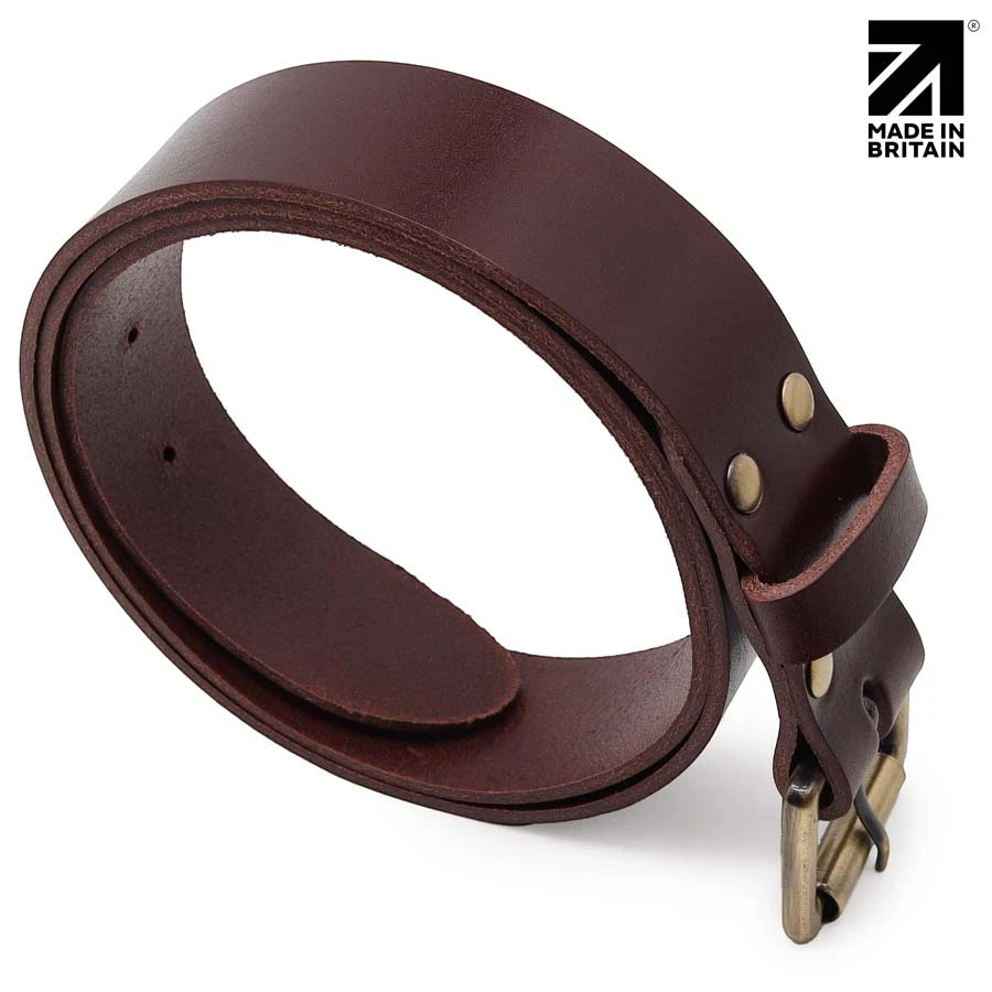 Brown real leather belt with premium brass buckle and handcrafted British
craftsmanship.