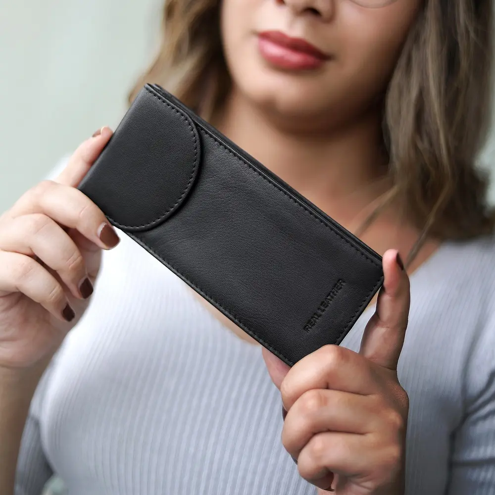 Versatile Double Glasses Case for everyday use and travel storage